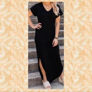 Black maxi-dress | Medium